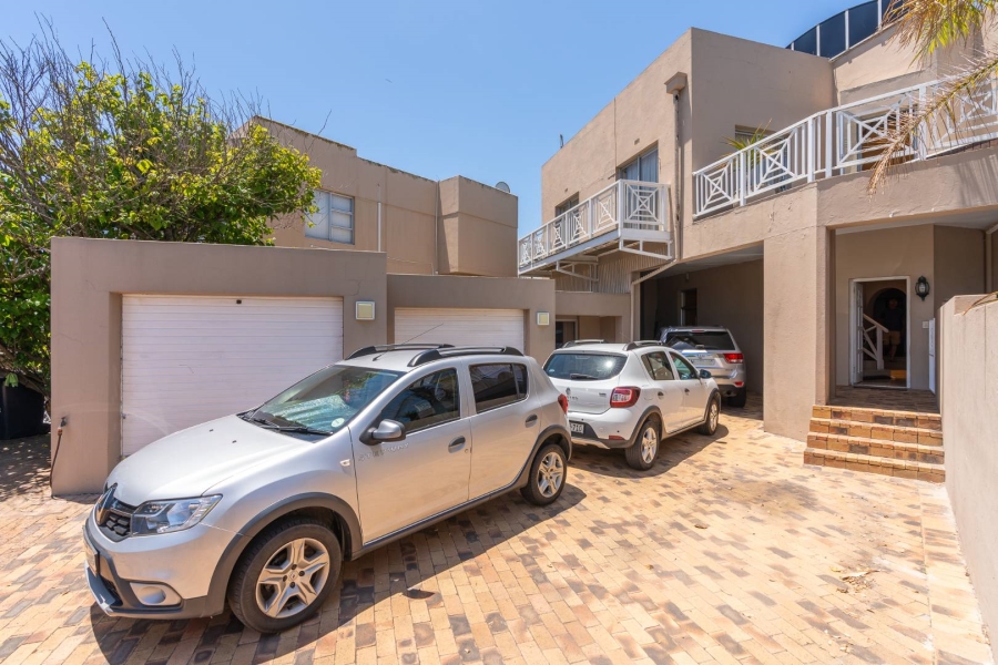 4 Bedroom Property for Sale in Milnerton Western Cape